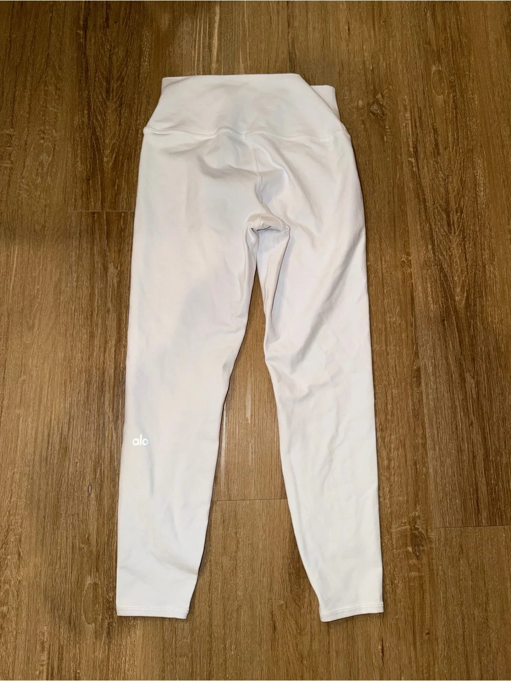 ALO | ALO White High-Rise Cropped Leggings
